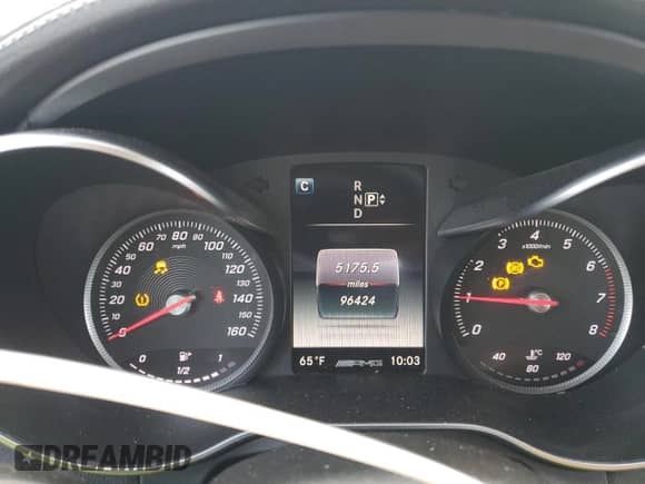 2015 Mercedes-Benz C 300 Luxury z VIN 55SWF4KB6FU007154, wystawiony jako Copart lot #81919475 z przebiegiem 96 424 mil mil oraz Szkoda całkowita • Salvage title. Historia ofert i sprzedaży dostępna na DreamBid. Obrazek 9.