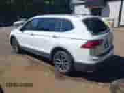 2020 Volkswagen Tiguan SE с VIN 3VV2B7AX8LM104486, выставлен на аукционе IAAI как лот 43115230 с пробегом 100 391 миль миль и . История ставок и продаж доступна на DreamBid. Изображение 3.