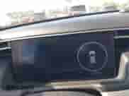 2024 Hyundai Tucson SEL z VIN 5NMJF3DE6RH303890, wystawiony jako IAAI lot #42819432 z przebiegiem 37 171 mil mil oraz . Historia ofert i sprzedaży dostępna na DreamBid. Obrazek 7.