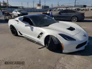 2017 Chevrolet Corvette Grand Sport 1LT z VIN 1G1YW2D78H5112055, wystawiony jako Copart lot #70064994 z przebiegiem 36 739 mil mil oraz Szkoda całkowita • Salvage title. Historia ofert i sprzedaży dostępna na DreamBid. Obrazek 4.