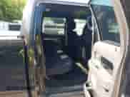 2011 Ford F-150 XLT z VIN 1FTFW1ET1BFC15033, wystawiony jako IAAI lot #42585228 z przebiegiem 154 575 mil mil oraz . Historia ofert i sprzedaży dostępna na DreamBid. Obrazek 8.