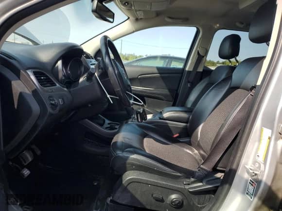 2014 Dodge Journey Crossroad with VIN 3C4PDCGG3ET266341, listed as a Copart auction lot 80157215 with 230,508 mi miles and Clean title. Bid and sale history available at DreamBid. Image 7.