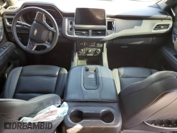 2022 Chevrolet Suburban LT с VIN 1GNSKCKD5NR310255, выставлен на аукционе Copart как лот 69681975 с пробегом 68 720 миль миль и Списание • Salvage title. История ставок и продаж доступна на DreamBid. Изображение 8.