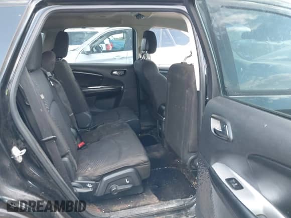 2015 Dodge Journey SE с VIN 3C4PDCAB5FT691915, выставлен на аукционе IAAI как лот 43126752 с пробегом 202 622 миль миль и . История ставок и продаж доступна на DreamBid. Изображение 8.