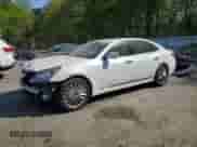 2014 Hyundai Equus Signature z VIN KMHGH4JH8EU079884, wystawiony jako Copart lot #51828925 z przebiegiem 77 951 mil mil oraz Szkoda całkowita • Salvage title. Historia ofert i sprzedaży dostępna na DreamBid. Obrazek 1.