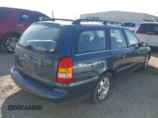 2002 Saturn LW с VIN 1G8JU84F62Y583436, выставлен на аукционе IAAI как лот 40518563 с пробегом 181 984 миль миль и . История ставок и продаж доступна на DreamBid. Изображение 4.