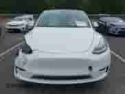 2022 Tesla Model Y Long Range z VIN 7SAYGDEE6NF317707, wystawiony jako IAAI lot #43186532 z przebiegiem 45 306 mil mil oraz . Historia ofert i sprzedaży dostępna na DreamBid. Obrazek 13.