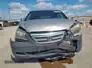 2005 Honda Odyssey EX с VIN 5FNRL38445B423518, выставлен на аукционе Copart как лот 84187105 с пробегом 193 497 миль миль и Списание • Salvage title. История ставок и продаж доступна на DreamBid. Изображение 5.