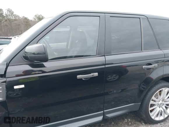 2010 Land Rover Range Rover Sport HSE Lux z VIN SALSK2D40AA256770, wystawiony jako IAAI lot #38414296 z przebiegiem 127 000 mil mil oraz . Historia ofert i sprzedaży dostępna na DreamBid. Obrazek 15.