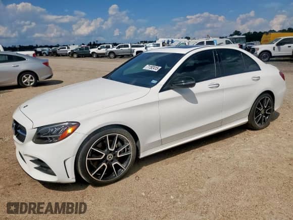 2021 Mercedes-Benz C 300 с VIN W1KWF8DB9MR609940, выставлен на аукционе Copart как лот 71192415 с пробегом 51 770 миль миль и Списание • Salvage title. История ставок и продаж доступна на DreamBid. Изображение 1.