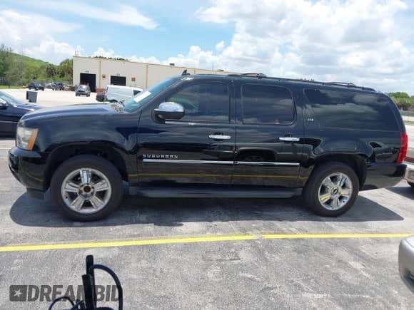 2009 Chevrolet Suburban LTZ с VIN 1GNFC36J69R299643, выставлен на аукционе IAAI как лот 42857351 с пробегом 157 941 миль миль и . История ставок и продаж доступна на DreamBid. Изображение 14.