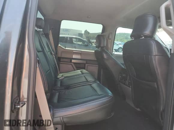 2017 Ford F-150 XL z VIN 1FTEW1EP9HKE05435, wystawiony jako Copart lot #70186005 z przebiegiem 96 947 mil mil oraz Szkoda całkowita • Salvage title. Historia ofert i sprzedaży dostępna na DreamBid. Obrazek 10.