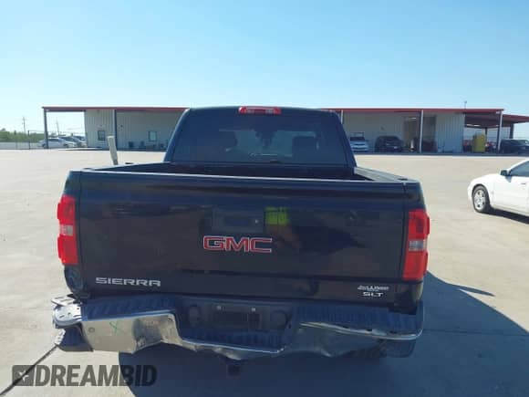 2014 GMC Sierra 1500 SLT z VIN 3GTP1VECXEG466470, wystawiony jako IAAI lot #43427300 z przebiegiem 144 368 mil mil oraz . Historia ofert i sprzedaży dostępna na DreamBid. Obrazek 16.
