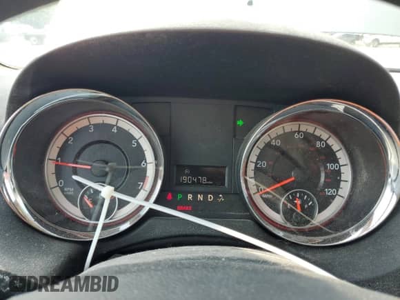 2015 Dodge Grand Caravan American Value with VIN 2C4RDGBG0FR616455, listed as a Copart auction lot 69191805 with 190,478 mi miles and Salvage title. Bid and sale history available at DreamBid. Image 9.