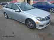2014 Mercedes-Benz C 300 Sport с VIN WDDGF8AB8EA938380, выставлен на аукционе IAAI как лот 43216216 с пробегом 101 405 миль миль и . История ставок и продаж доступна на DreamBid. Изображение 1.