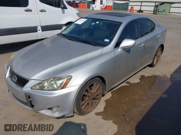 2008 Lexus IS 250 с VIN JTHBK262082059815, выставлен на аукционе IAAI как лот 43061329 с пробегом 142 225 миль миль и . История ставок и продаж доступна на DreamBid. Изображение 2.