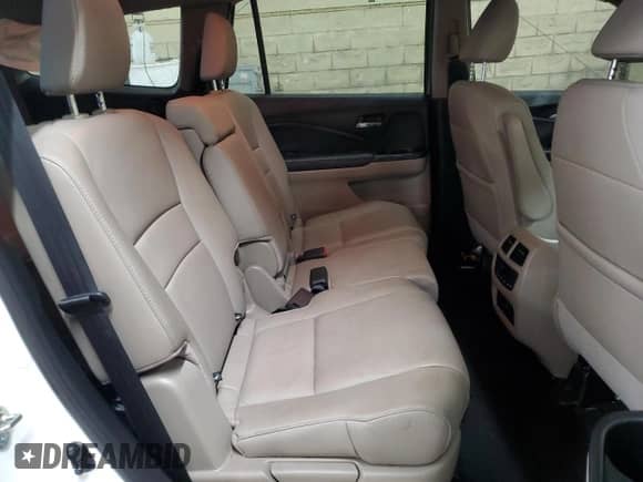 2018 Honda Pilot EX-L z VIN 5FNYF6H62JB043318, wystawiony jako Copart lot #57853335 z przebiegiem 57 354 mil mil oraz Szkoda całkowita • Salvage title. Historia ofert i sprzedaży dostępna na DreamBid. Obrazek 11.