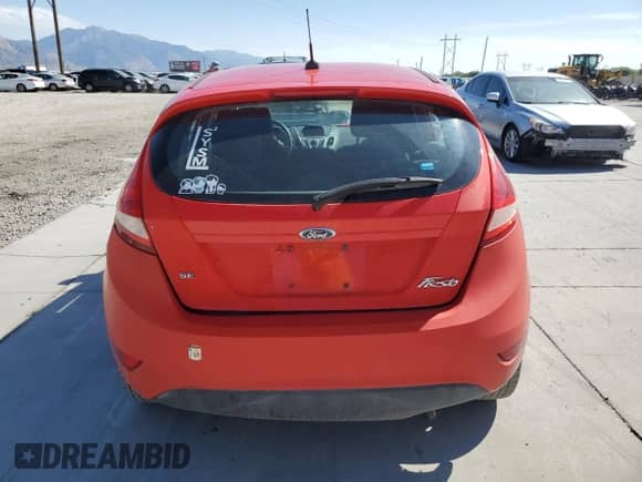 2012 Ford Fiesta SE с VIN 3FADP4EJ4CM183657, выставлен на аукционе Copart как лот 80883225 с пробегом 109 093 миль миль и Списание • Salvage title. История ставок и продаж доступна на DreamBid. Изображение 6.