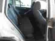 2009 Volkswagen Tiguan SE с VIN WVGBV75N39W519346, выставлен на аукционе IAAI как лот 42335928 с пробегом 119 847 миль миль и . История ставок и продаж доступна на DreamBid. Изображение 8.