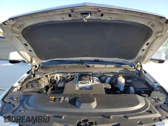 2016 Cadillac Escalade Premium Collection z VIN 1GYS4CKJ9GR246551, wystawiony jako Copart lot #85313055 z przebiegiem 130 720 mil mil oraz Szkoda całkowita • Salvage title. Historia ofert i sprzedaży dostępna na DreamBid. Obrazek 12.