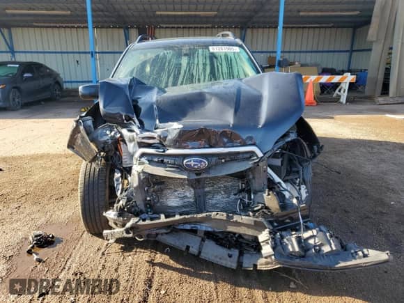 2019 Subaru Forester Premium z VIN JF2SKAEC0KH438292, wystawiony jako Copart lot #81281905 z przebiegiem 90 337 mil mil oraz Szkoda całkowita • Salvage title. Historia ofert i sprzedaży dostępna na DreamBid. Obrazek 5.