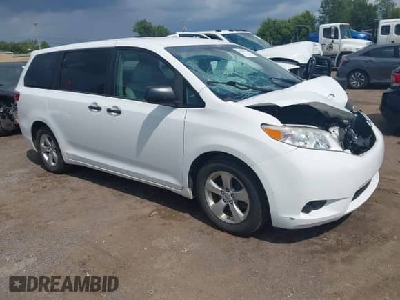 2016 Toyota Sienna L with VIN 5TDZK3DC6GS731823, listed as a IAAI auction lot 42969814 with 173,921 mi miles and . Bid and sale history available at DreamBid. Image 1.