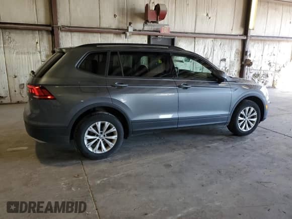 2018 Volkswagen Tiguan S с VIN 3VV0B7AX0JM116152, выставлен на аукционе Copart как лот 86630065 с пробегом 89 978 миль миль и Списание • Salvage title. История ставок и продаж доступна на DreamBid. Изображение 3.
