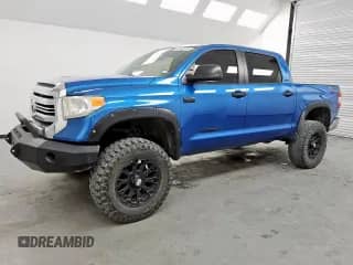 2016 Toyota Tundra SR5 с VIN 5TFDW5F14GX501276, выставлен на аукционе Copart как лот 84743055 с пробегом 260 605 миль миль и Чистый • Clean title. История ставок и продаж доступна на DreamBid. Изображение 1.