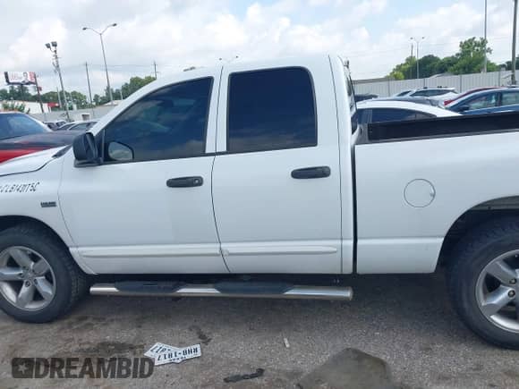 2007 Dodge 1500 SLT with VIN 1D7HA18237S157795, listed as a IAAI auction lot 42718043 with 191,746 mi miles and . Bid and sale history available at DreamBid. Image 15.