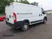 2025 Ram ProMaster Cargo Tradesman с VIN 3C6LRVVG9SE516820, выставлен на аукционе IAAI как лот 42836188 с пробегом 17 568 миль миль и . История ставок и продаж доступна на DreamBid. Изображение 4.