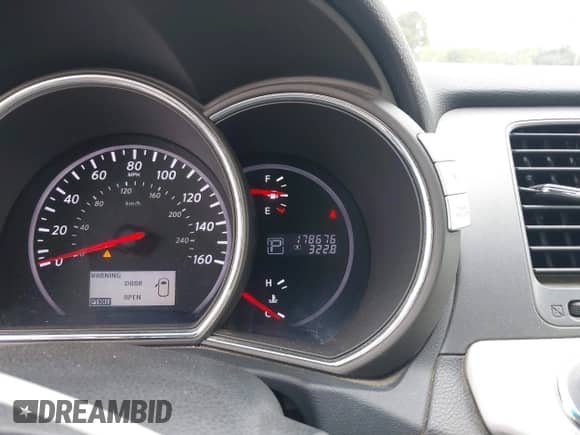 2012 Nissan Murano S with VIN JN8AZ1MUXCW118799, listed as a IAAI auction lot 42185078 with 178,676 mi miles and . Bid and sale history available at DreamBid. Image 7.