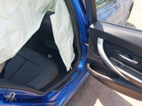 2016 BMW 3 Series 328i with VIN WBA8E9G5XGNU30512, listed as a IAAI auction lot 42836861 with 63,175 mi miles and . Bid and sale history available at DreamBid. Image 8.