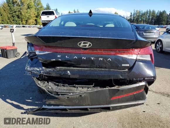 2025 Hyundai Elantra Limited with VIN KMHLN4DJ1SU132152, listed as a Copart auction lot 82442365 with 6,989 mi miles and Salvage title. Bid and sale history available at DreamBid. Image 6.