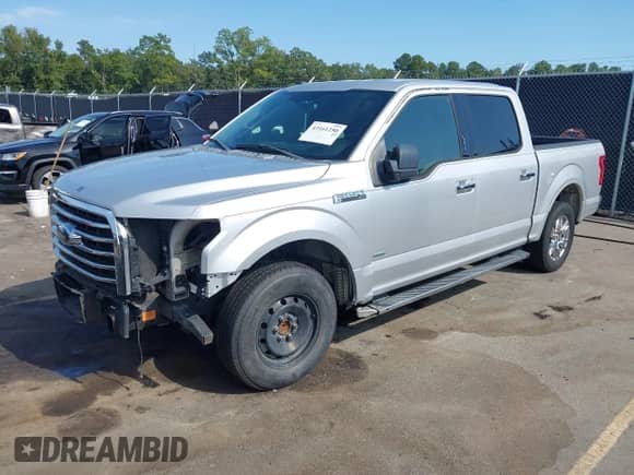 2017 Ford F-150 XL z VIN 1FTEW1CP8HKD38782, wystawiony jako IAAI lot #43161250 z przebiegiem 148 289 mil mil oraz . Historia ofert i sprzedaży dostępna na DreamBid. Obrazek 2.