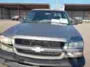 2004 Chevrolet Silverado 1500 LS with VIN 2GCEC19V641130196, listed as a IAAI auction lot 43257435 with 390,867 mi miles and . Bid and sale history available at DreamBid. Image 12.