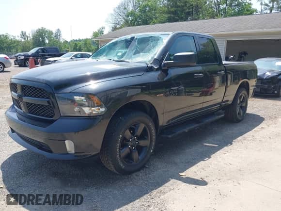 2018 Ram 1500 Express с VIN 1C6RR7FT9JS290131, выставлен на аукционе IAAI как лот 42377820 с пробегом 56 442 миль миль и . История ставок и продаж доступна на DreamBid. Изображение 19.