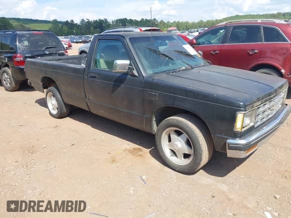 1989 Chevrolet S-10 с VIN 1GCCS14Z6K2203505, выставлен на аукционе IAAI как лот 43282609 с пробегом 161 880 миль миль и . История ставок и продаж доступна на DreamBid. Изображение 1.