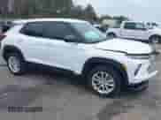 2024 Chevrolet TrailBlazer LS with VIN KL79MMS23RB080183, listed as a IAAI auction lot 41592776 with 25,701 mi miles and . Bid and sale history available at DreamBid. Image 1.