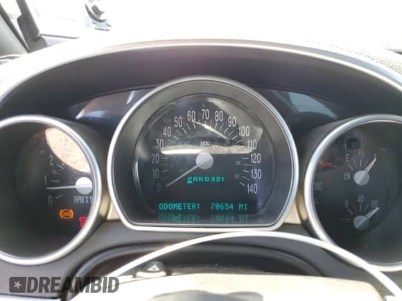 2004 Chevrolet SSR LS с VIN 1GCES14P24B106389, выставлен на аукционе Copart как лот 57689995 с пробегом 70 654 миль миль и Списание • Salvage title. История ставок и продаж доступна на DreamBid. Изображение 9.