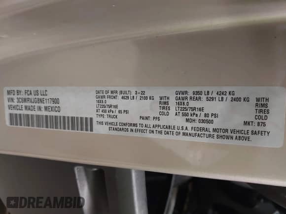 2022 Ram ProMaster Cargo z VIN 3C6MRVJG8NE117900, wystawiony jako IAAI lot #42153349 z przebiegiem 48 347 mil mil oraz . Historia ofert i sprzedaży dostępna na DreamBid. Obrazek 9.