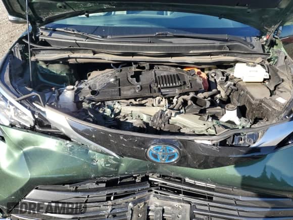 2021 Toyota Sienna Limited with VIN 5TDZSKFCXMS023058, listed as a Copart auction lot 84897725 with 60,002 mi miles and Salvage title. Bid and sale history available at DreamBid. Image 12.