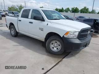 2022 Ram 1500 Tradesman z VIN 3C6RR7KG3NG301503, wystawiony jako IAAI lot #42068629 z przebiegiem 52 210 mil mil oraz . Historia ofert i sprzedaży dostępna na DreamBid. Obrazek 1.