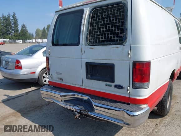 2012 Ford Econoline Cargo Commercial z VIN 1FTNS2EL2CDB27134, wystawiony jako IAAI lot #43182873 z przebiegiem 239 030 mil mil oraz . Historia ofert i sprzedaży dostępna na DreamBid. Obrazek 6.