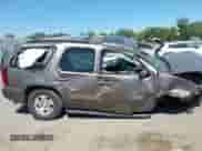 2013 Chevrolet Tahoe LT с VIN 1GNSKBE04DR333995, выставлен на аукционе IAAI как лот 42688248 с пробегом 202 577 миль миль и . История ставок и продаж доступна на DreamBid. Изображение 14.