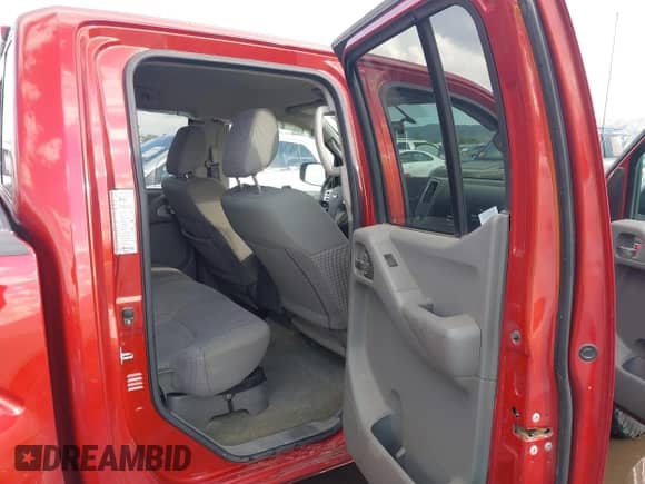 2017 Nissan Frontier Pro-4X with VIN 1N6AD0EV3HN732566, listed as a IAAI auction lot 43443182 with 151,032 mi miles and . Bid and sale history available at DreamBid. Image 8.