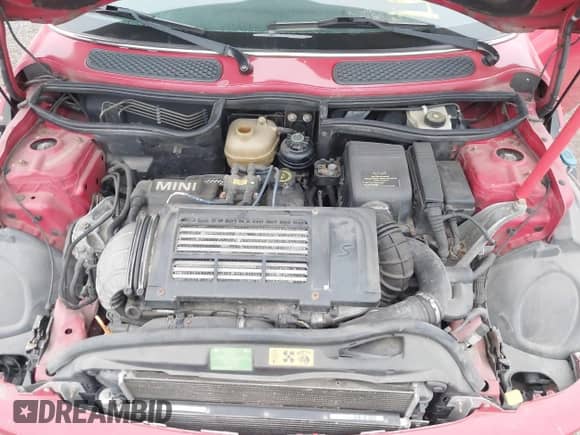 2006 MINI Hardtop S с VIN WMWRE33506TN26893, выставлен на аукционе IAAI как лот 43549996 с пробегом 122 673 миль миль и . История ставок и продаж доступна на DreamBid. Изображение 10.