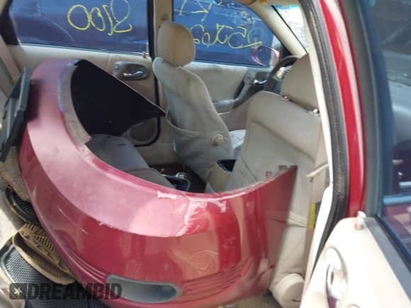 2004 Saturn L L300 1 with VIN 1G8JC54F94Y519914, listed as a IAAI auction lot 42538775 with Not provided miles and . Bid and sale history available at DreamBid. Image 8.