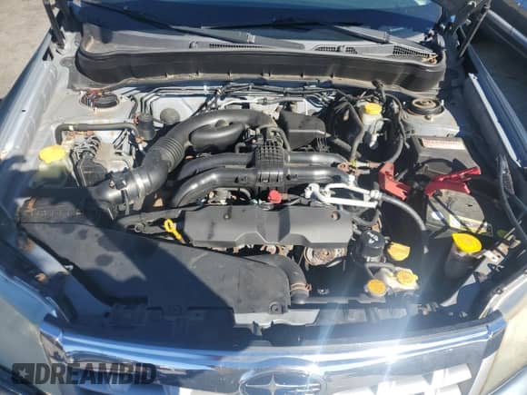 2012 Subaru Forester X Premium z VIN JF2SHADC6CH419568, wystawiony jako Copart lot #86185215 z przebiegiem 211 481 mil mil oraz Czysty tytuł • Clean title. Historia ofert i sprzedaży dostępna na DreamBid. Obrazek 12.