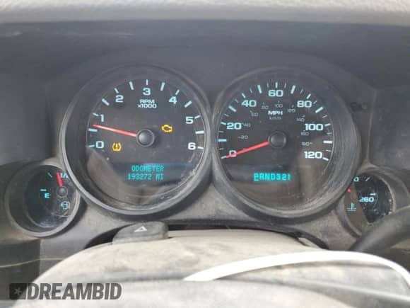 2008 GMC Sierra 1500 Work Truck with VIN 1GTEC19XX8Z221342, listed as a Copart auction lot 41489385 with 193,272 mi miles and Clean title. Bid and sale history available at DreamBid. Image 9.