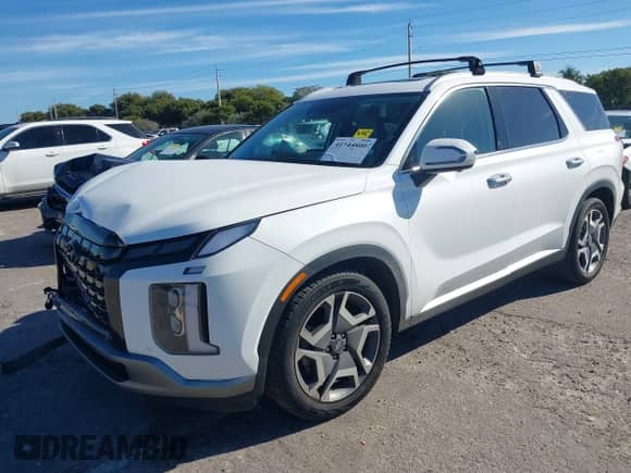 2023 Hyundai Palisade SEL с VIN KM8R44GE6PU519606, выставлен на аукционе IAAI как лот 41744800 с пробегом 22 551 миль миль и . История ставок и продаж доступна на DreamBid. Изображение 17.